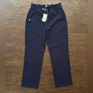 FIGS NWT size Medium Davia Pants